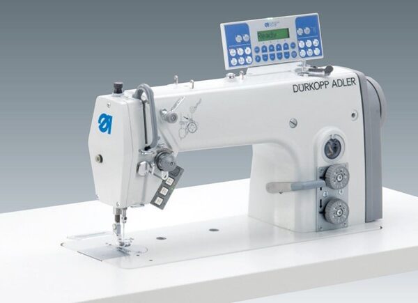 Dürkopp Adler 272 – Single needle lockstitch machines with needle feed