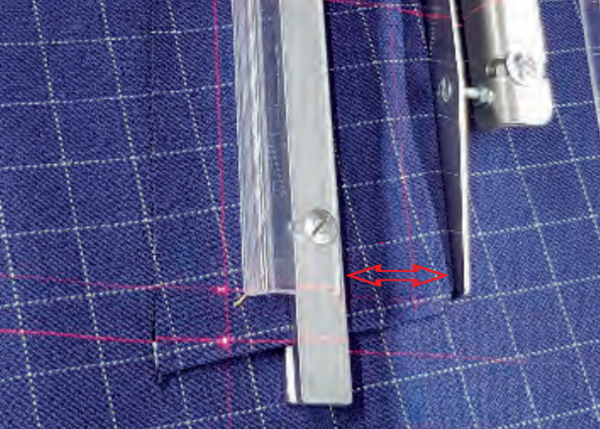 2-6.png Durkopp Adler 756 F – Sewing unit for runstitching straight and slanted pocket openings with fully automatic feeding device and pattern matching