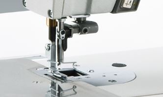 272_Kantenschneider_2.jpeg Dürkopp Adler 272 – Single needle lockstitch machines with needle feed