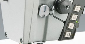 272_Tastenleiste_Fadenklemme.jpeg Dürkopp Adler 272 – Single needle lockstitch machines with needle feed