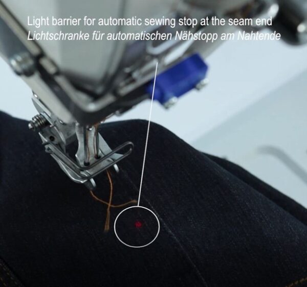 6-8.jpg 860 – With powerfull feeding system for topstitching side seams in jeans and casual trousers