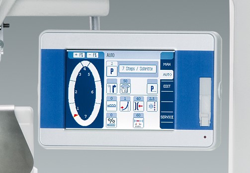 650_10_OP7000_Bedienfeld.jpg Durkopp Adler 650-10 – Optimized work station for setting sleeves