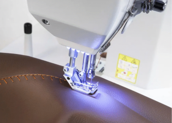 820x_4.png HM820 (X-stitch) Sewing machine for decorative stitching