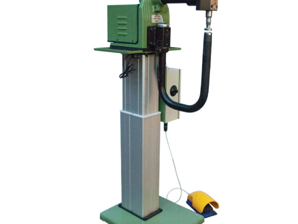 SEAM BEATING AND IRONING MACHINE BS7