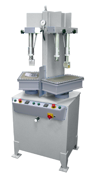 Hydraulic-press-for-outsole-application_Mod-PV2_1.png Elettrotecnica BC Mod PV2 hydraulic press