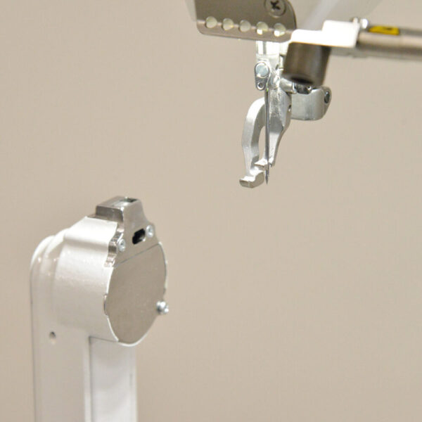 PART_OPEN_1000x1000.jpg Cometa VCA 40 02 XXS CS ELECTRONIC (DELTA) Sliding post bed, bottom feed, needle feed and alternating feet sewing machine with height adjustment up to 9 mm