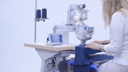 Risunok11.jpg Durkopp Adler 610-10 – Optimized work station for taping operations respective for pre-ruffeling of sleeves