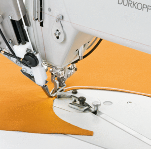 Durkopp Adler 610-10 – Optimized work station for taping operations respective for pre-ruffeling of sleeves