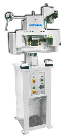 Stamping-machine-for-upper-lining_Mod-29_1.png Elettrotecnica BC Mod 29 Stamping machine for upper lining