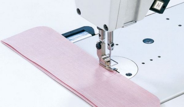 csm_272_App.3_748b702b10.jpg Dürkopp Adler 272 – Single needle lockstitch machines with needle feed