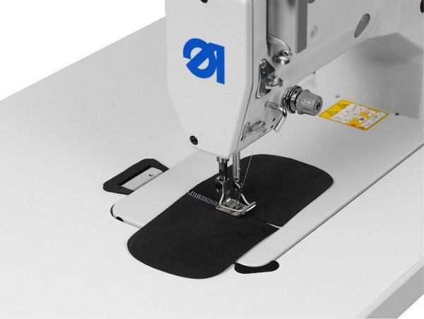 csm_525i_Apli_2_d7b057cb69.jpg Durkopp Adler 525i / 525i-75 – Zigzag flatbed machines for medium - weight applications and decorative stitching