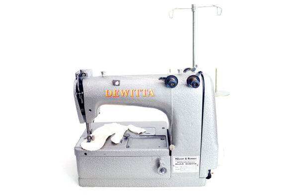 dewitta_kl70_3.jpg HR DEWITTA KL70/3 double chainstitch machine with cutting