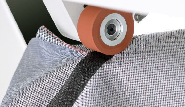 PFAFF 8330 -243/002 Hot-air taping machine for welding continuous seams on water-resistant, waterproof and breathable materials