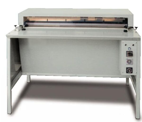 System Brilka LF-850 Open or covered edges of fronts creaser