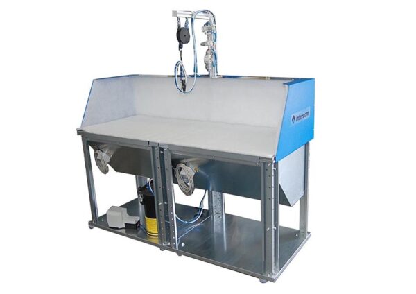 INTERCOM I988 - Vacuum bench B9 spraying system S8 and tank CO Manual machine suitable for a wide range of gluing