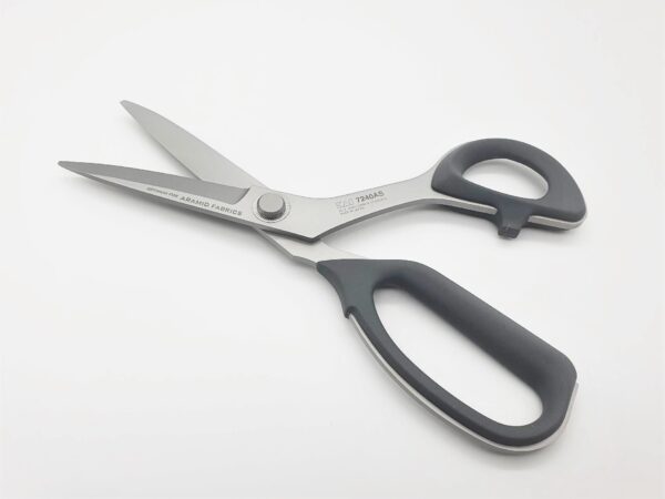 KAI Aramid scissors 2201/R/9.5", serrated &  stainless steel