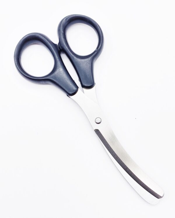 KAI Fabric & Manufacture Scissors 2218/R/5"