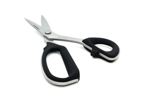 KAI Tailor's Shears 2200/R/9.5", serrated