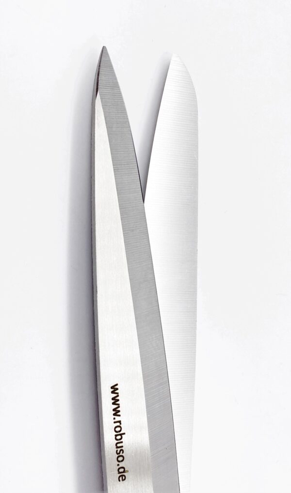 KAI Tailor's Shears 2224/R/9.5"