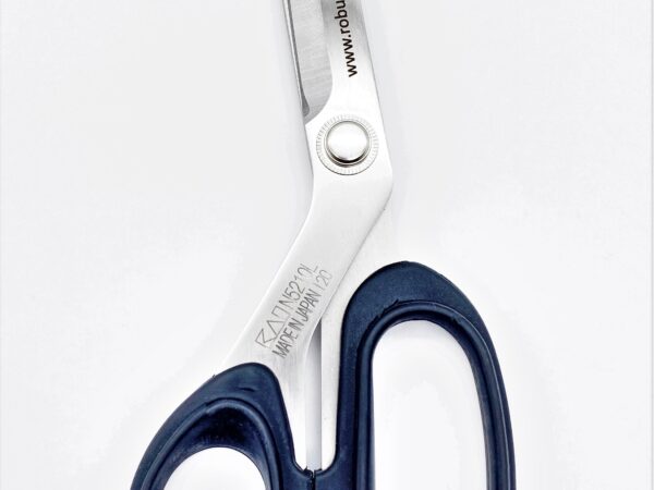 KAI Tailor's Shears, left & serrated 8"
