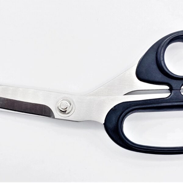 KAI Tailor's Shears, left & serrated 8"