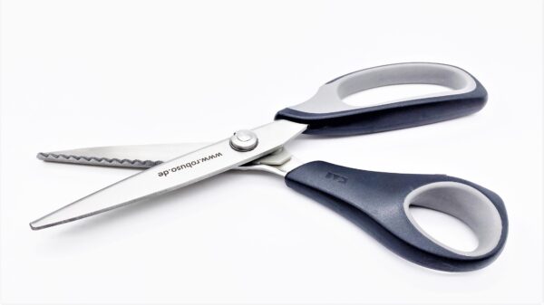 Kai Pinking Shears, stainless 2080/R/9"