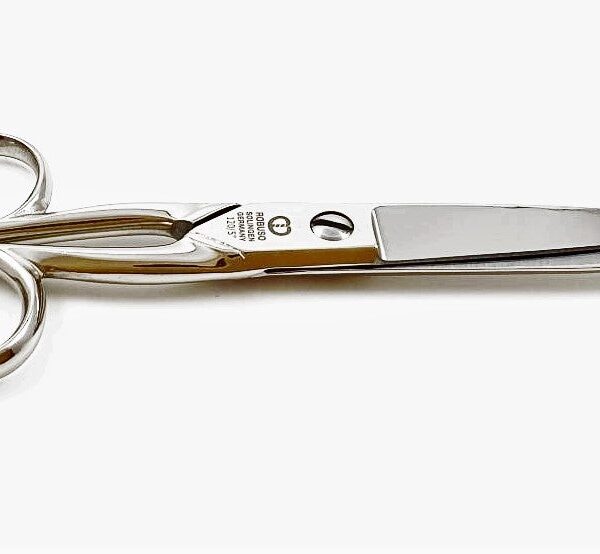 ROBUSO sewing scissors 5.0" with slanted eyes