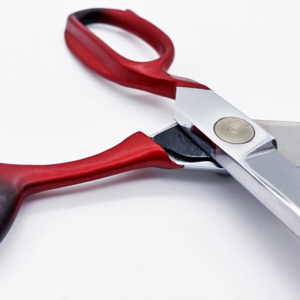 ROBUSO-ELASTIC Left hand scissors, chrome plated & serrated 1049/CR/8"