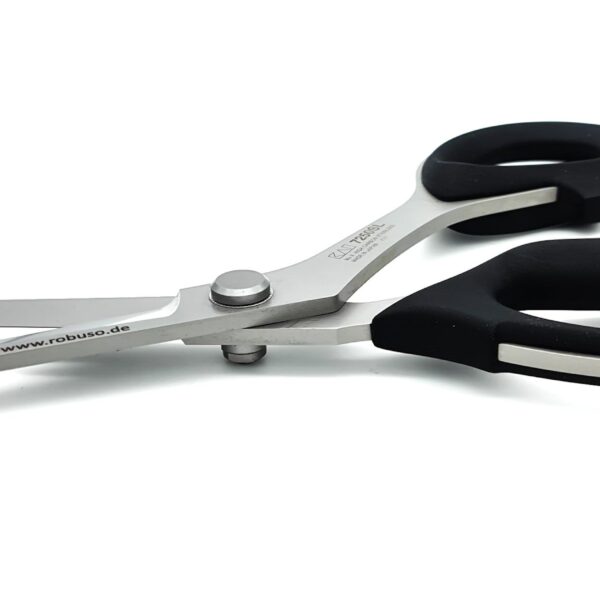Stainless tailor scissors from KAI 2203/R/9,0"