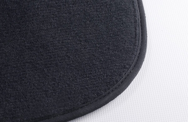 anwendung_9660.jpg PFAFF 2545 BASIC -17 with Binder Unison special high-speed sewing machines with vertical hook and feed-synchronized binder