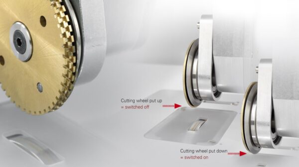 PFAFF 8311 Ultrasonic welding machine with continuous welding force monitoring