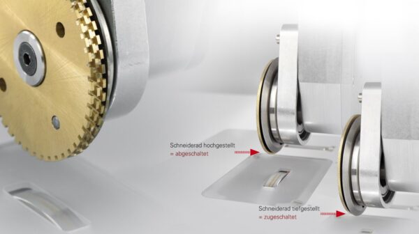 PFAFF 8311 Long-arm Ultrasonic welding machine with continuous welding force monitoring