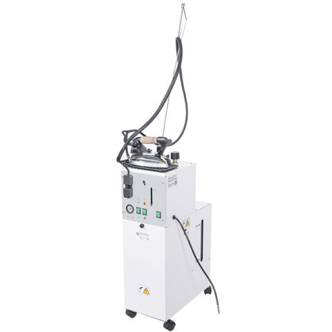 Semi-automatic steam generator with 4.5 l boiler and iron