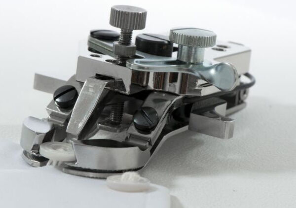 Ascolite Regulator Button Clamp