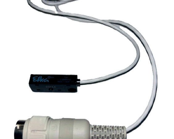 4.6100028 LSM001 – Photoelectric Sensor (Round plug)